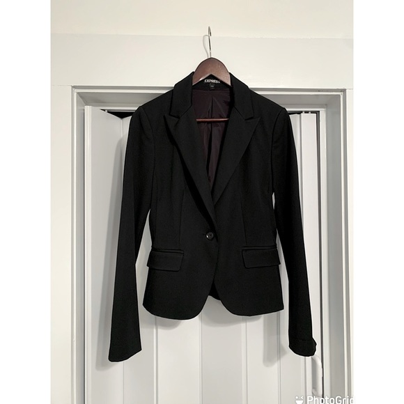 Black Chic Like New Express Black Lined Single Button Jacket Blazer 4 S - Picture 8 of 9